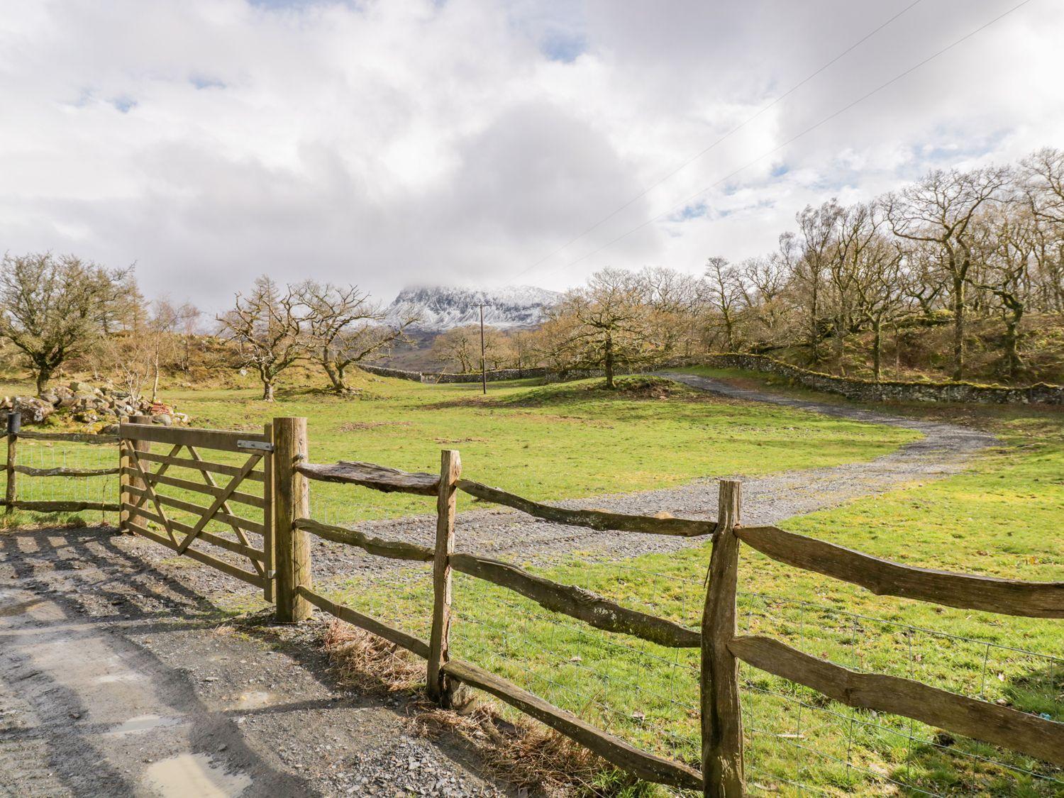 Y Cwtch - Panoramic Mountain Views Within Snowdonia'S National Park - 4X4 Recommended Villa ดอลเกซเซย์ ภายนอก รูปภาพ