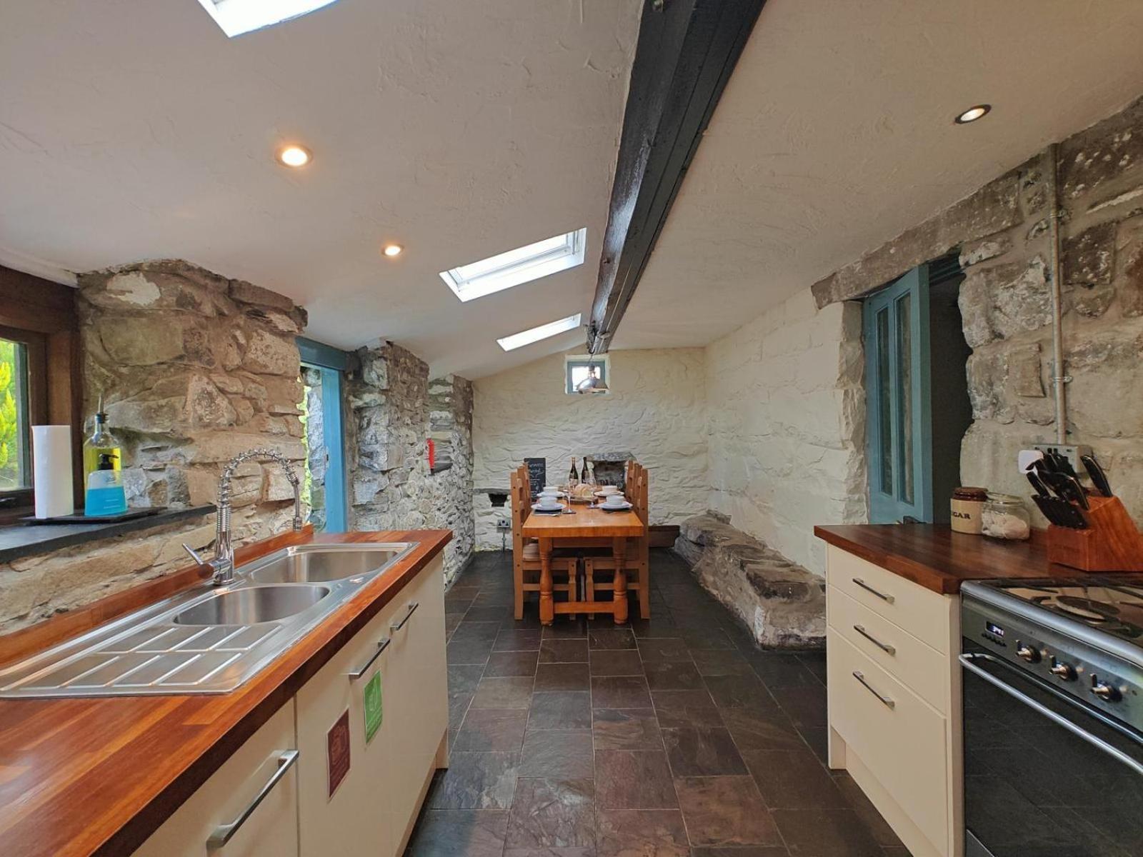 Y Cwtch - Panoramic Mountain Views Within Snowdonia'S National Park - 4X4 Recommended Villa ดอลเกซเซย์ ภายนอก รูปภาพ